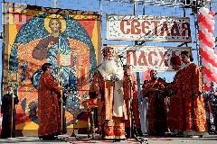 В Волгограде прошел Пасхальный крестный ход
